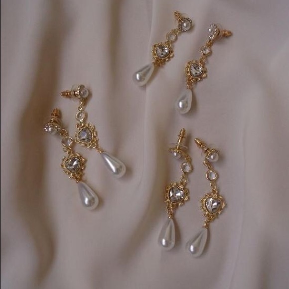 princess pearl drop earrings - Picture 1 of 1